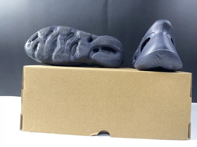Blue Adidas Foam RNNR Mineral GV7903 Yeezy 0801